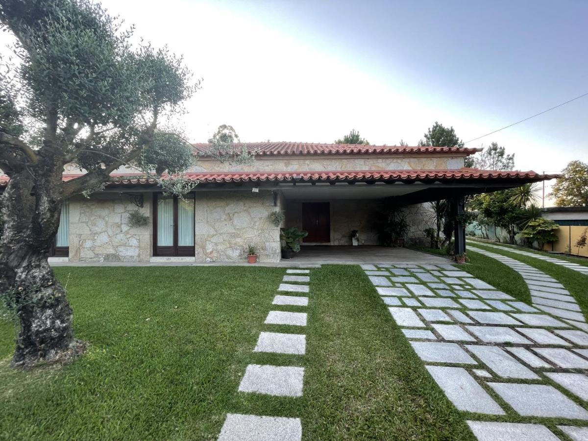 O Celeiros Villa Freixo  Exteriör bild